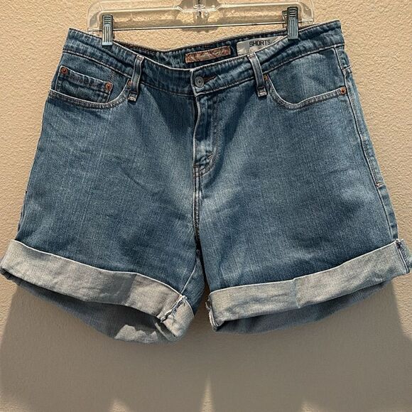 Levi's Pants - Levi’s 515 vintage 90’s Jean Shorts women’s size 16